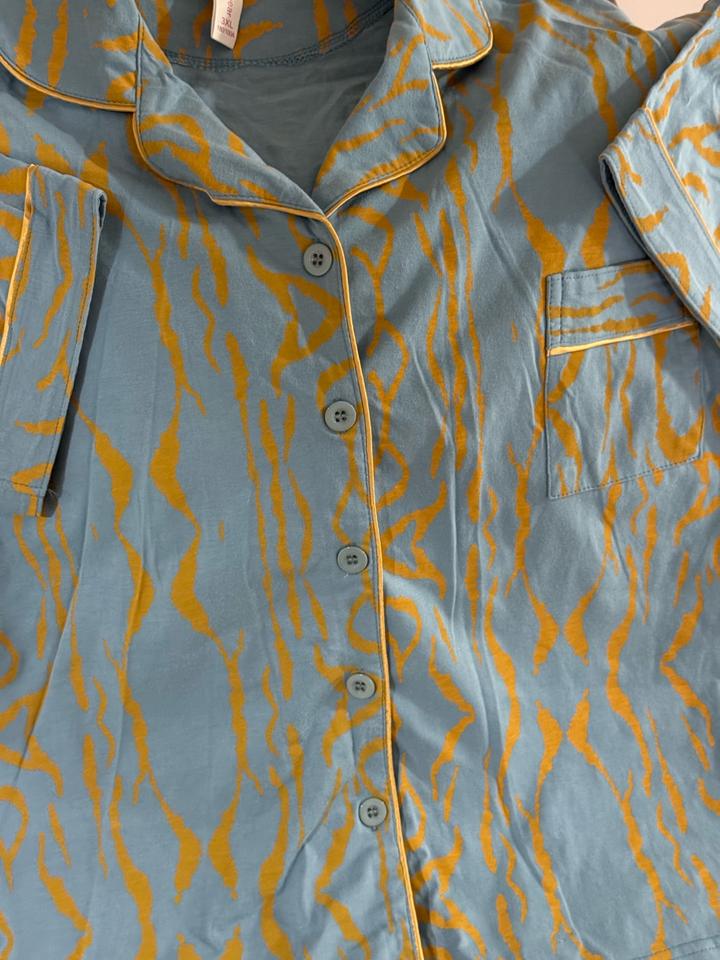 Пижамный костюм