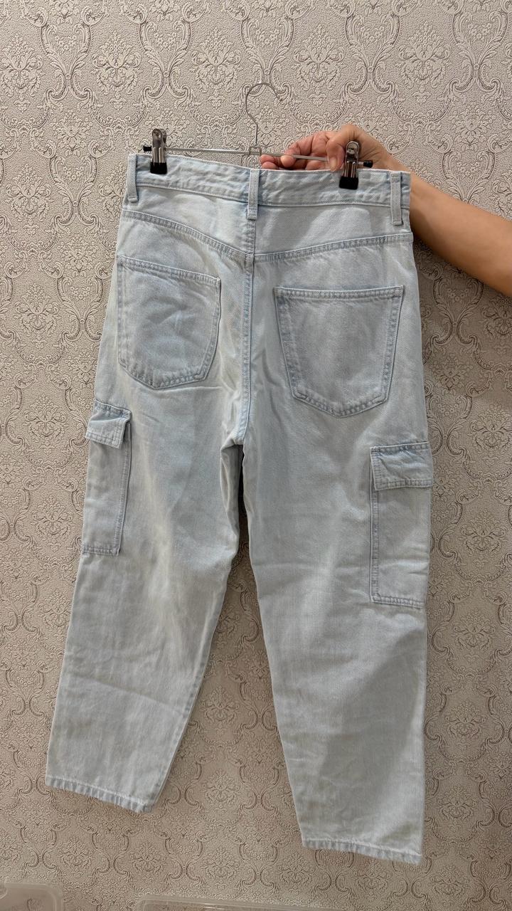 Джинсы карго bershka