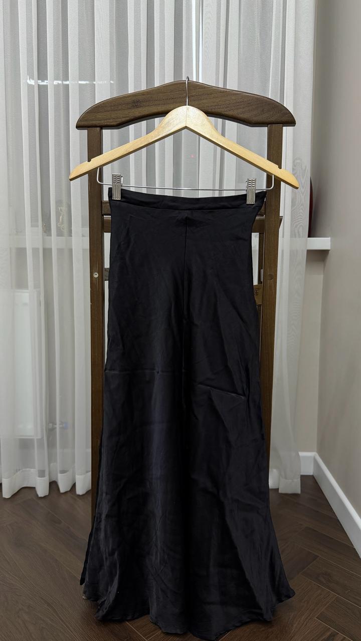 Двойка: рубашка, юбка длина миди атлас , размер XS