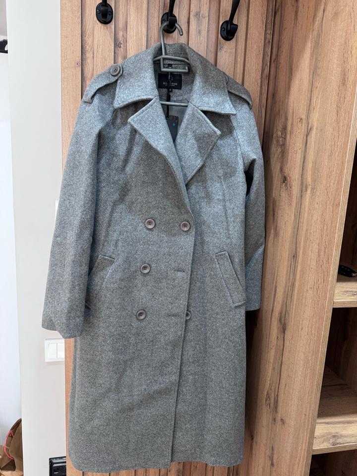 Пальто женское классическое