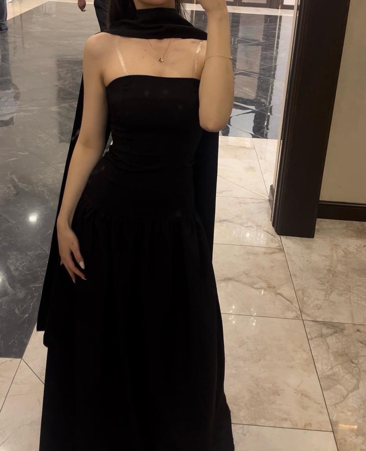 Вечернее платье черное