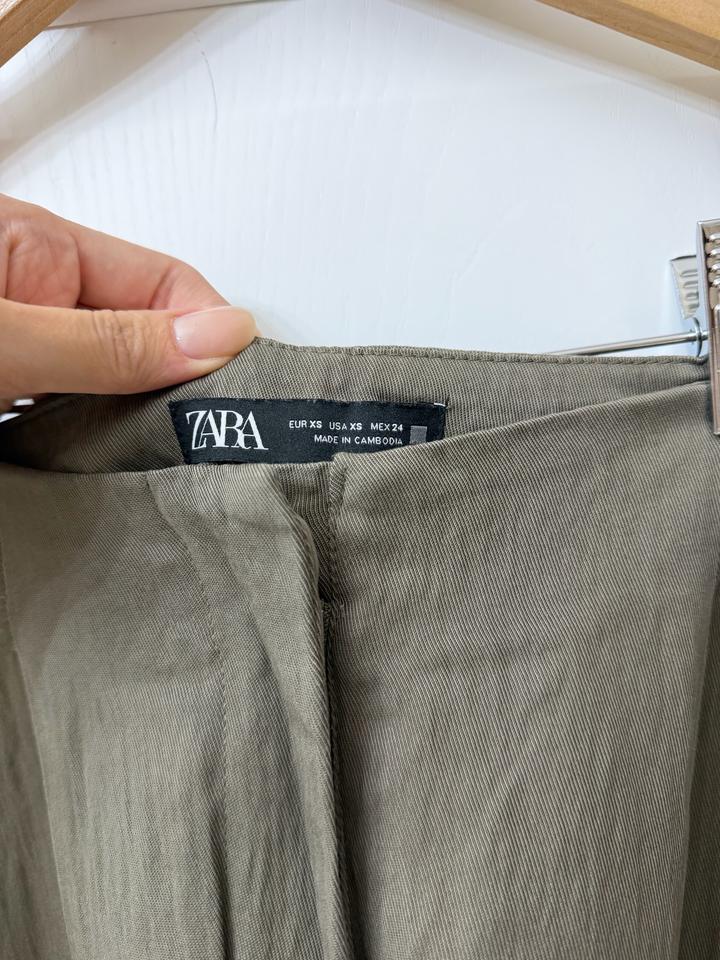 Брюки Zara