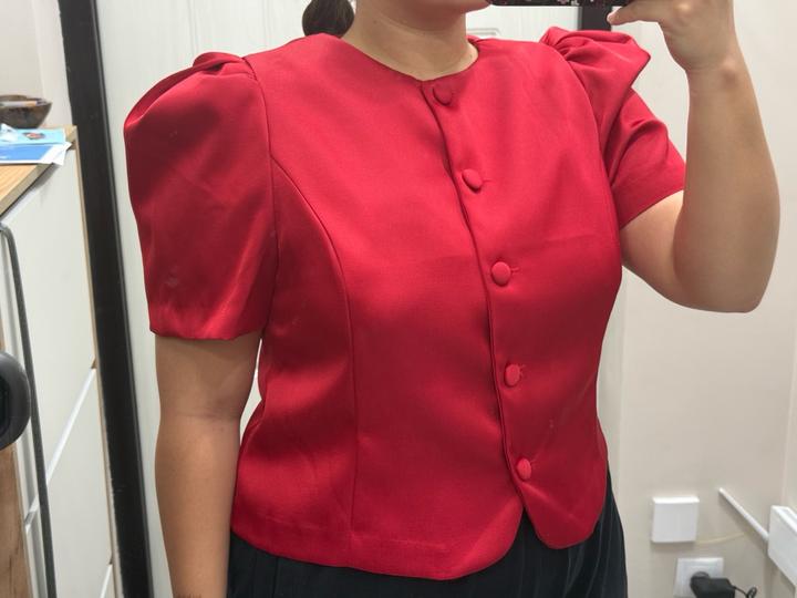 Блуза красная hm