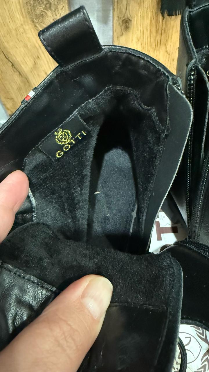 Ботинки осенние