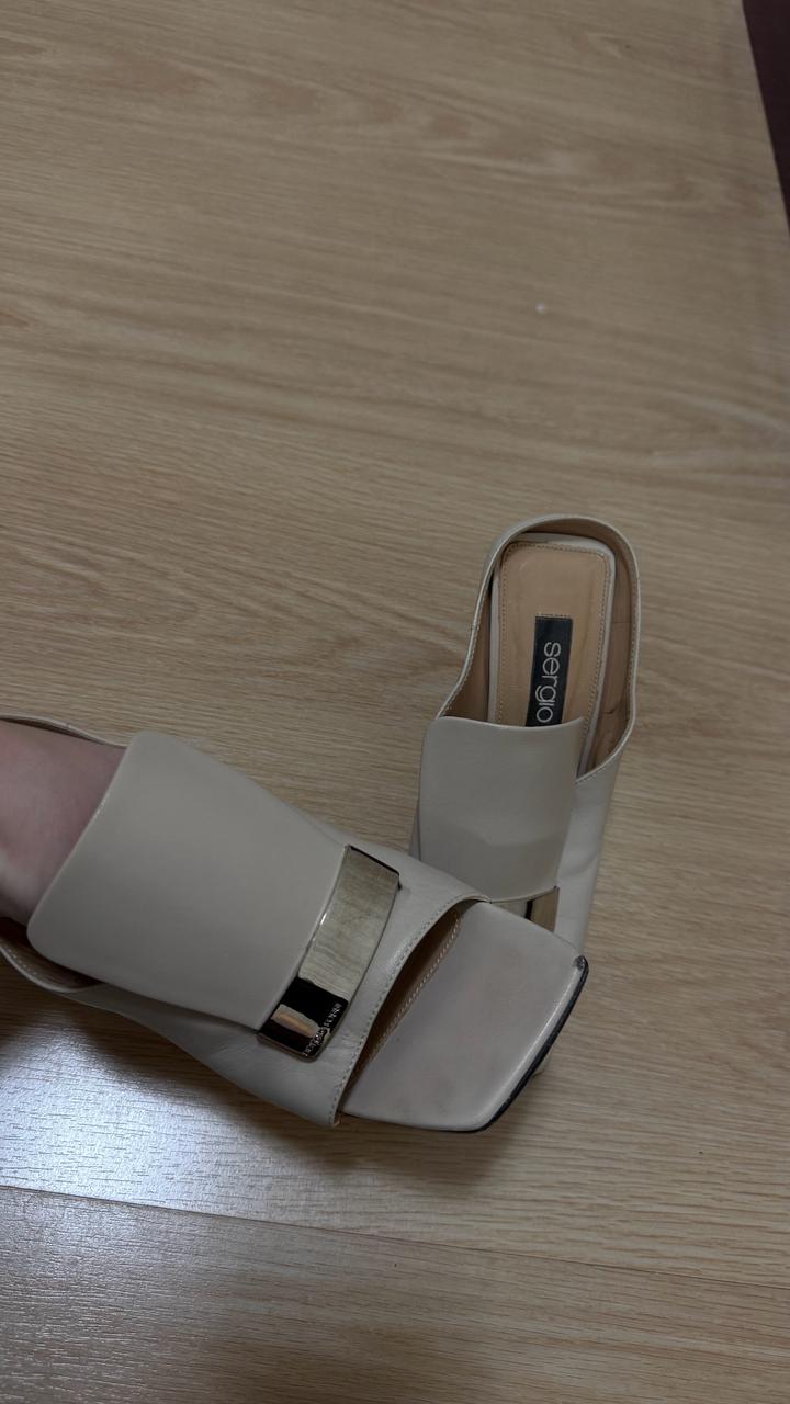 Боссоножки Sergio Rossi