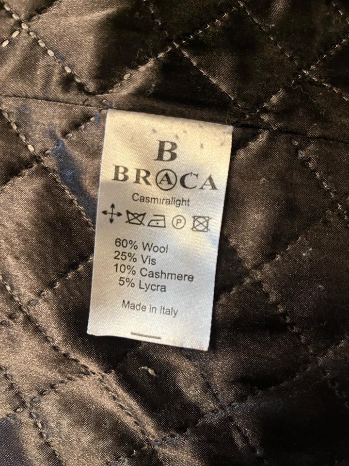 Стильное пальто BRACA, Италия