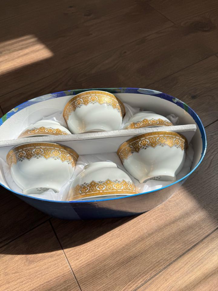 Кесешки золотистые