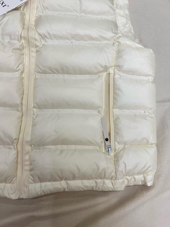 Жилетка женская новая