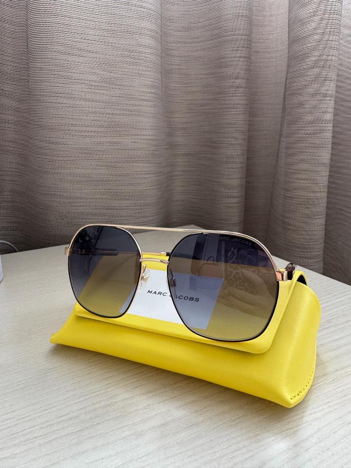 Солнцезащитные очки Marc Jacobs