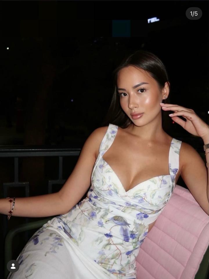 Цветочное белое платье Nosi moyo