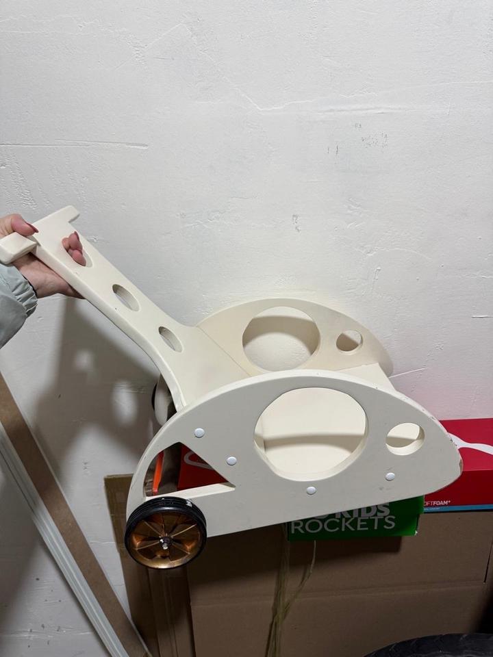 Толокар детский ходунок