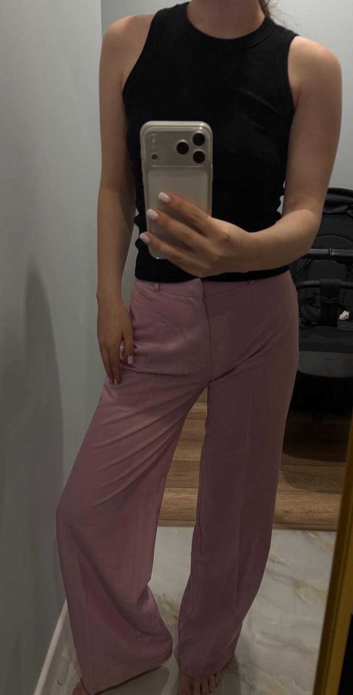 Брюки Stradivarius