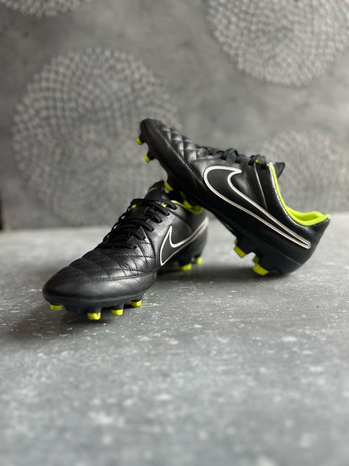 Бутсы Nike Tiempo