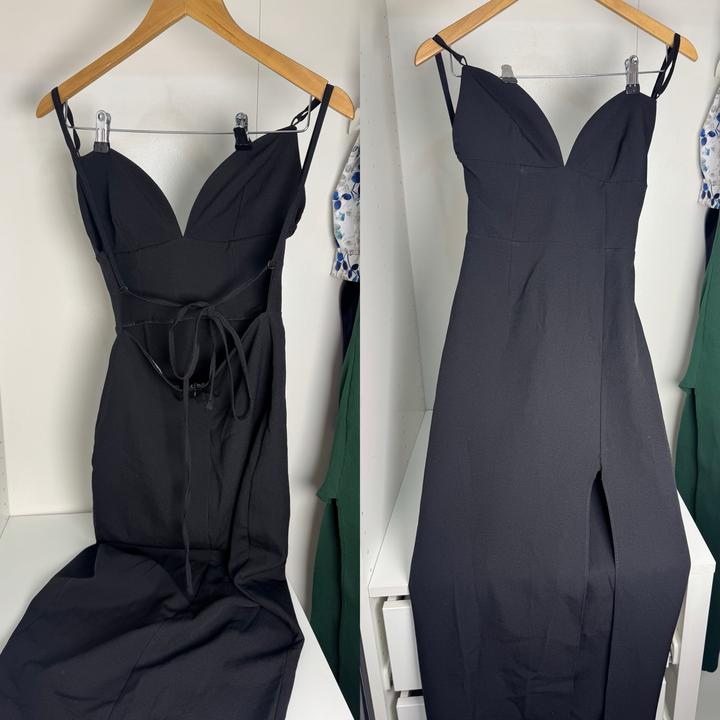 Черное платье