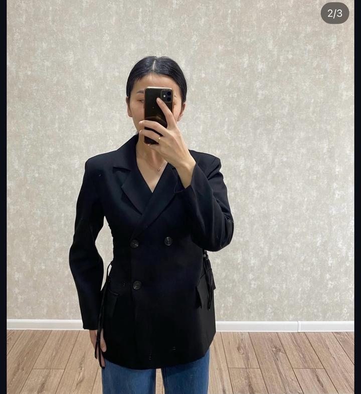 Черный пиджак