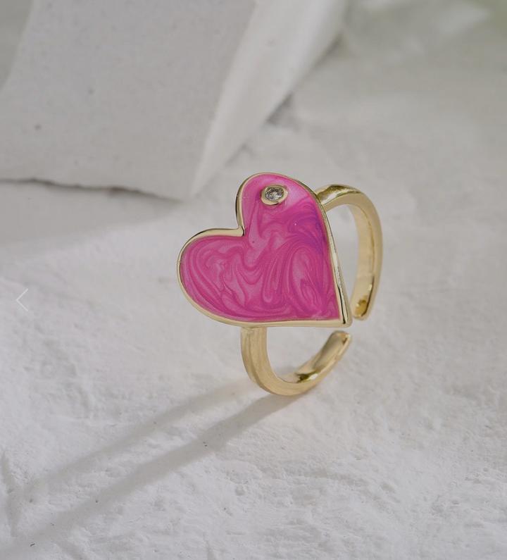 Ювелирное милое кольцо в форме сердца