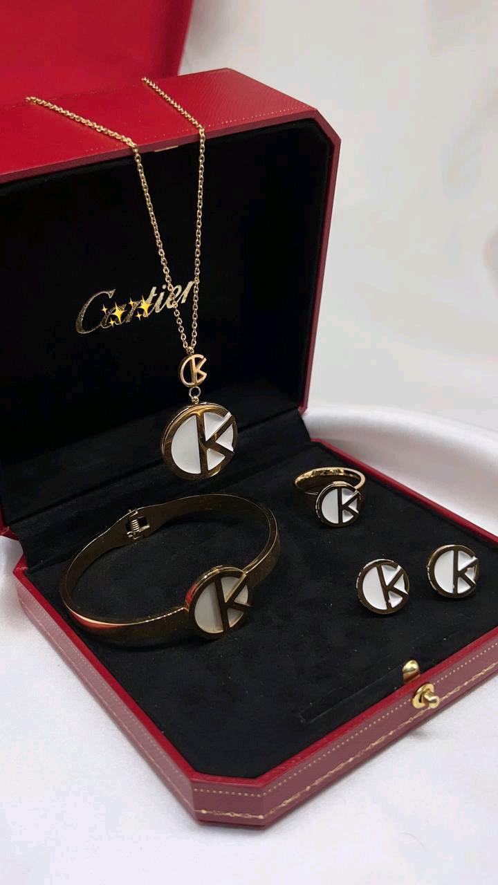 Женские наборы Cartier