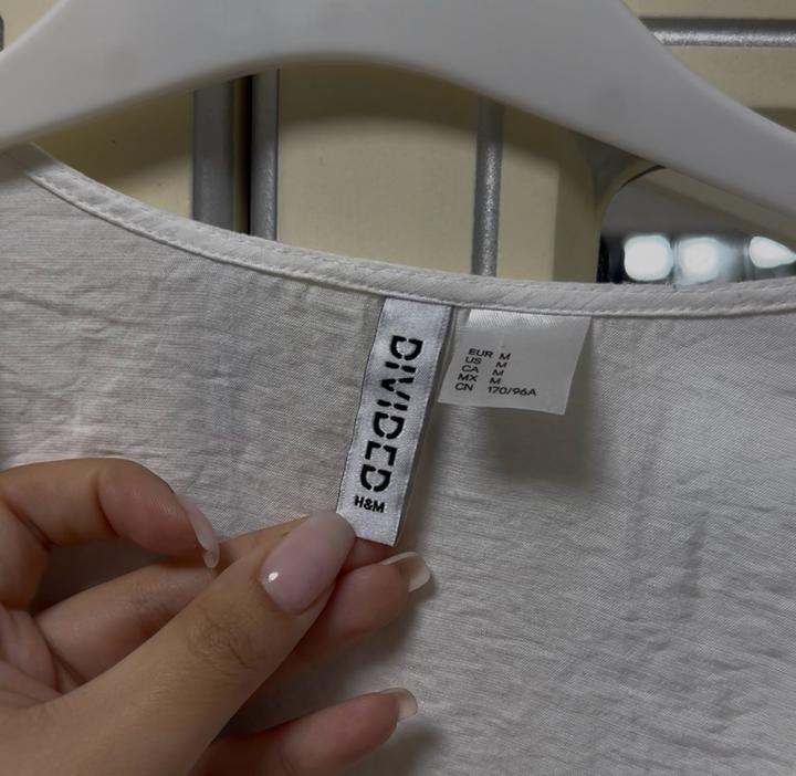 Белое платье H&M