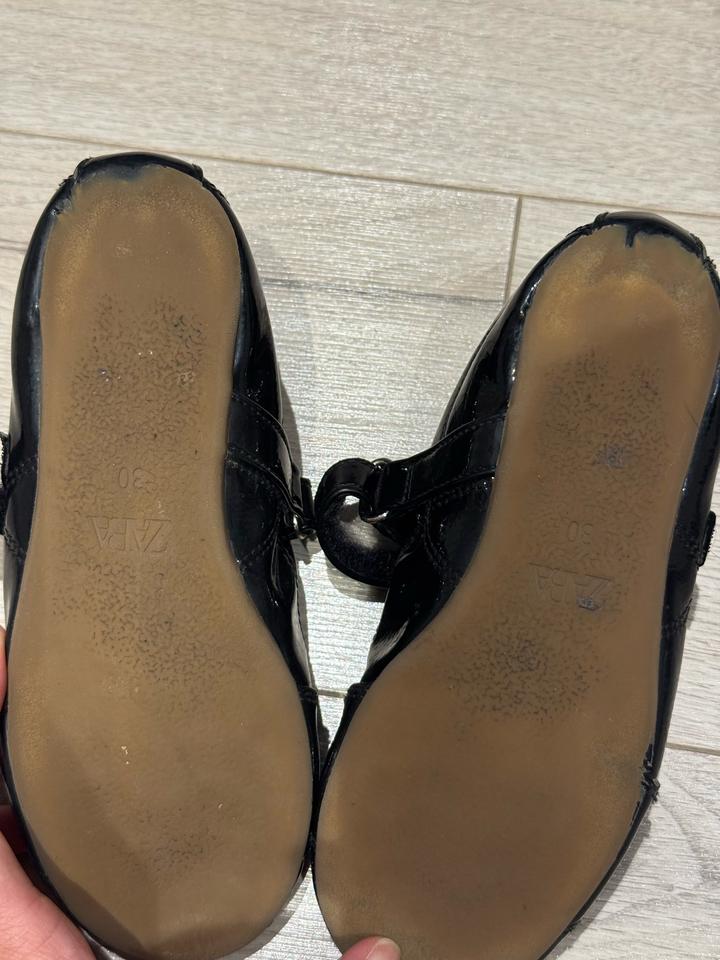 Лаковые балетки Zara, размер 30 (18,9 см)