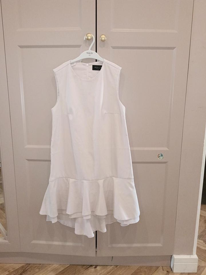 Розовое платье Mohito