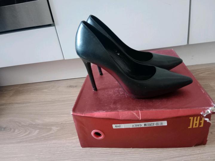 Туфли от BASCONI