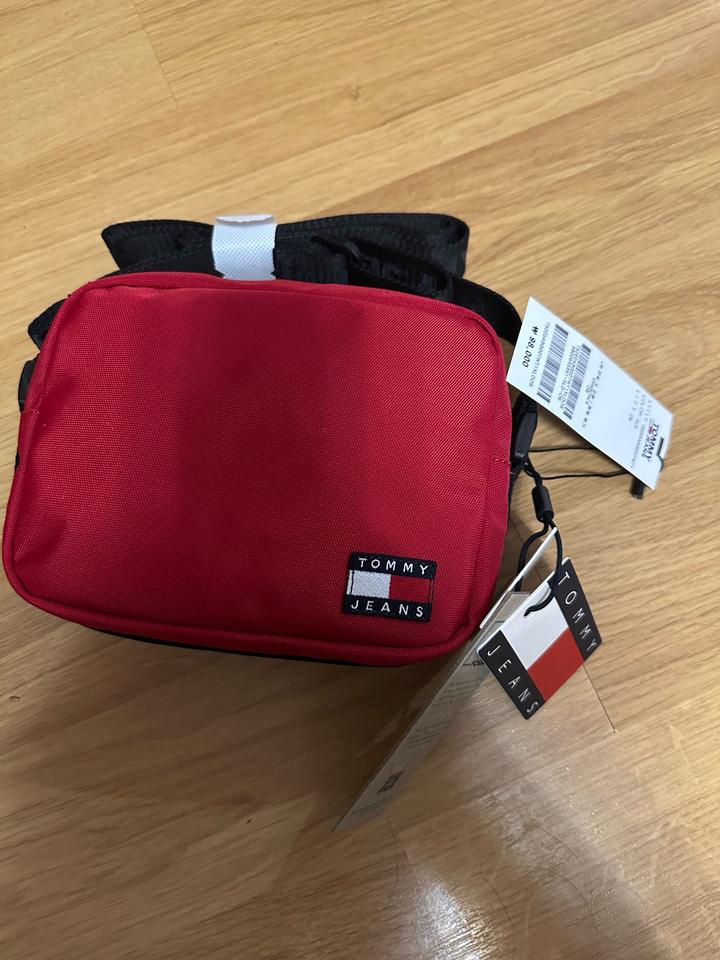 Tommy Jeans кроссбоди. Оригинал
