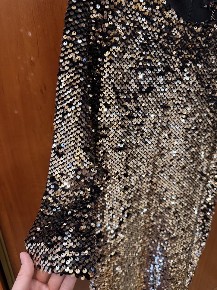 Вечернее платье новогоднее