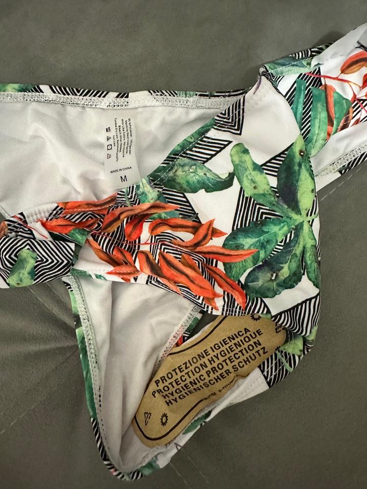 Купальник женскмй