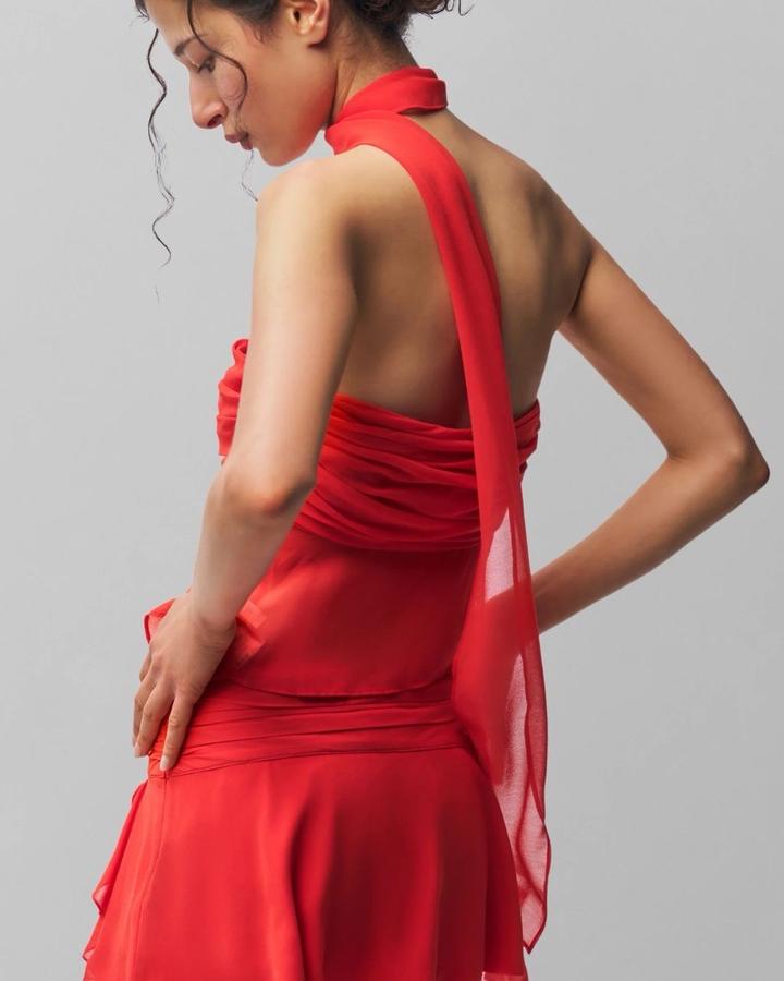 Топ Danielle Guizio