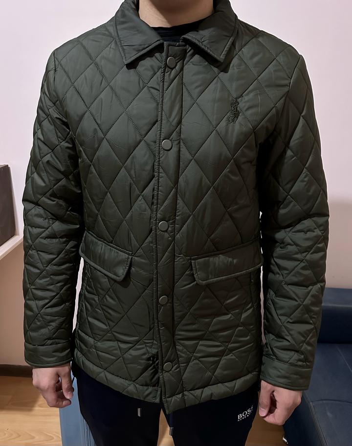 Мужская тонкая куртка на осень весну.