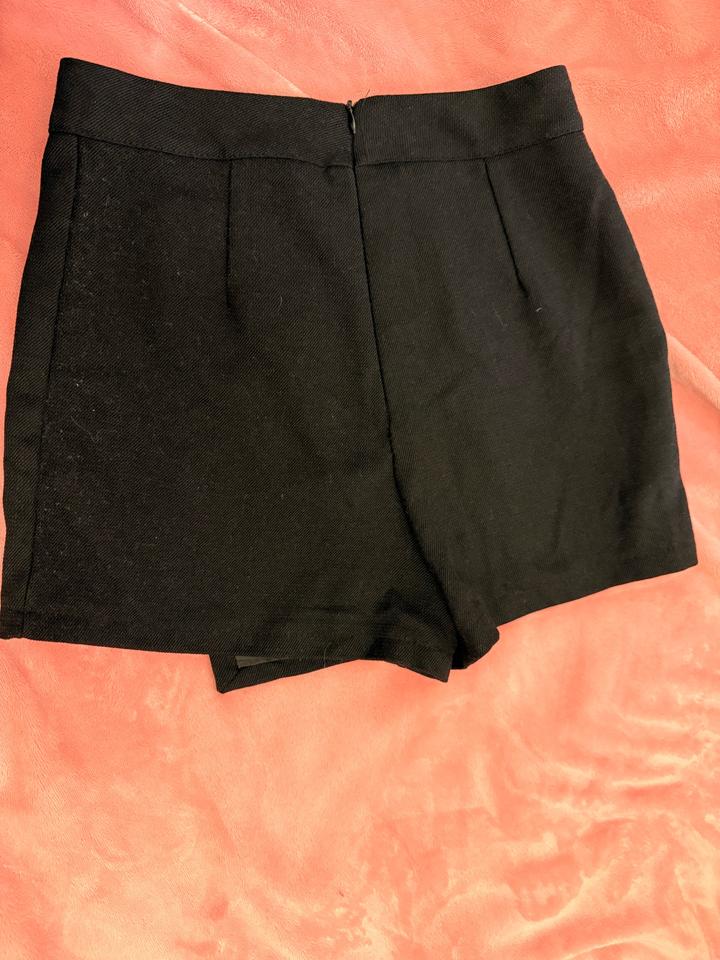 Джинсы и юбка шорты