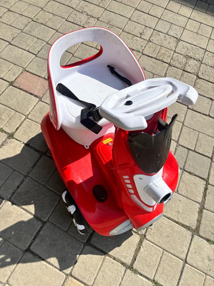 Машинка детская