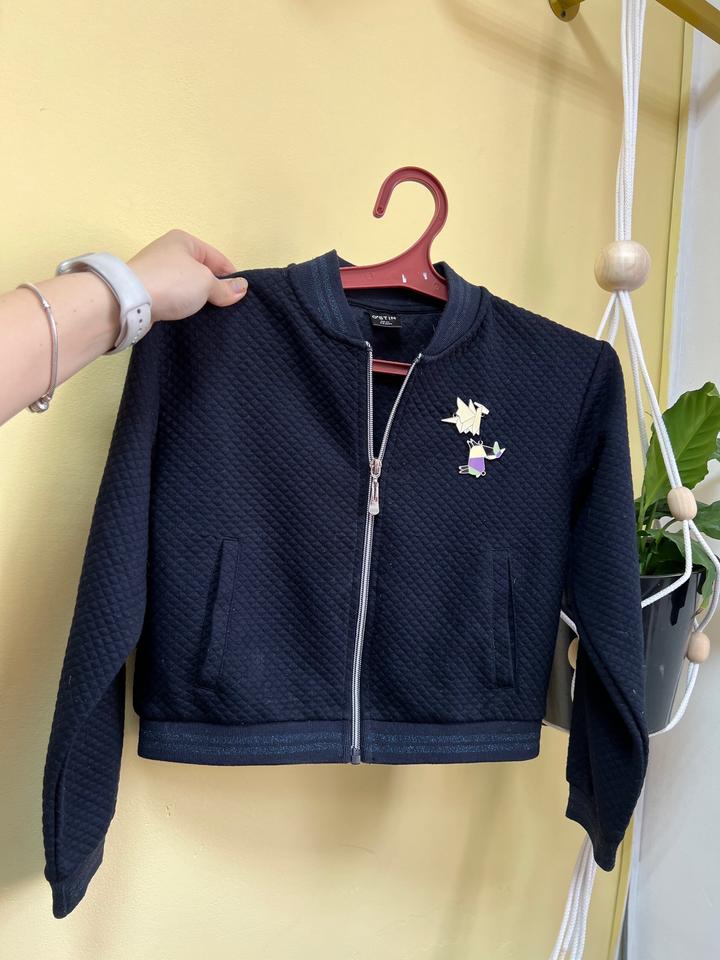 Кофта-бомбер на девочку