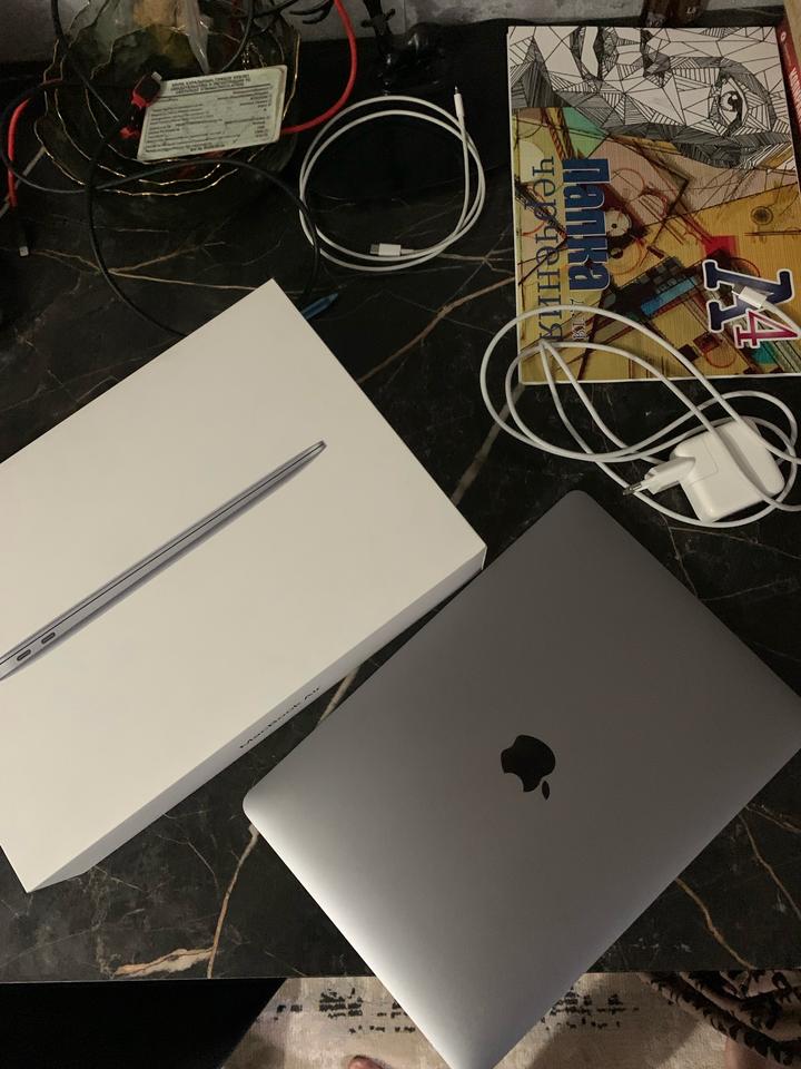 MacBook Air 2020
