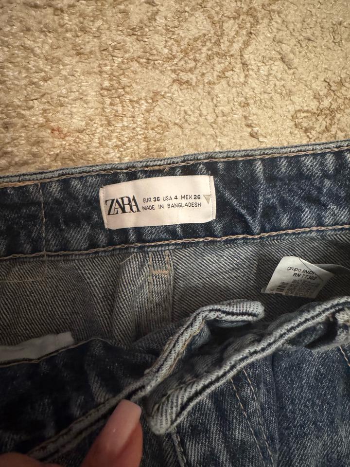 Джинсы ZARA