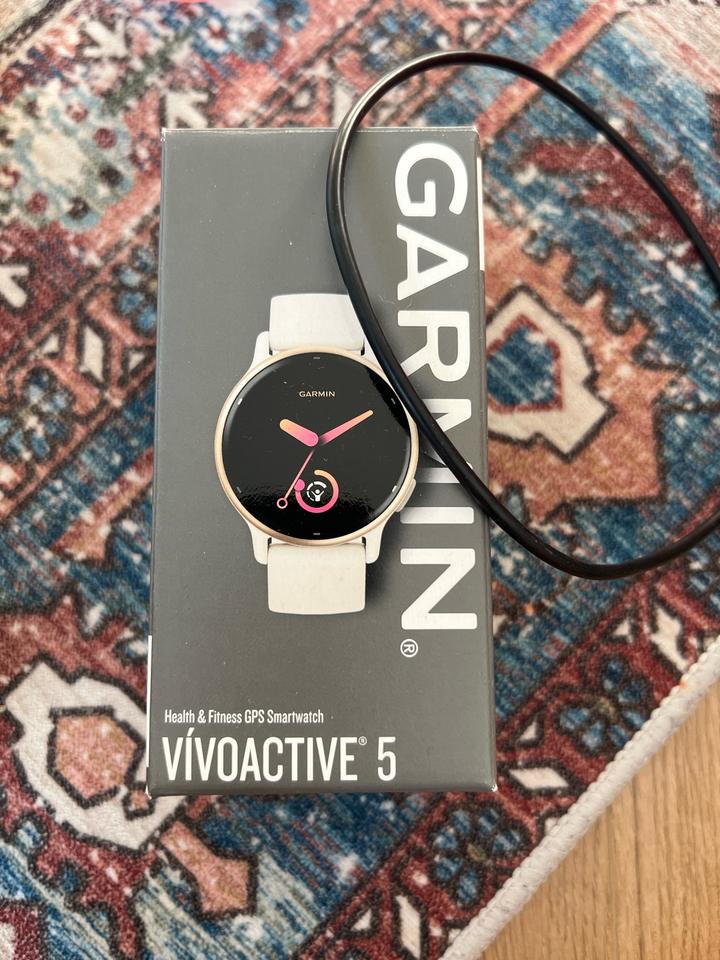 Garmin vivoactive 5часы