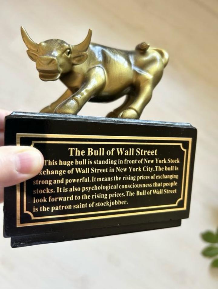 Сувенир бык с Wall Street