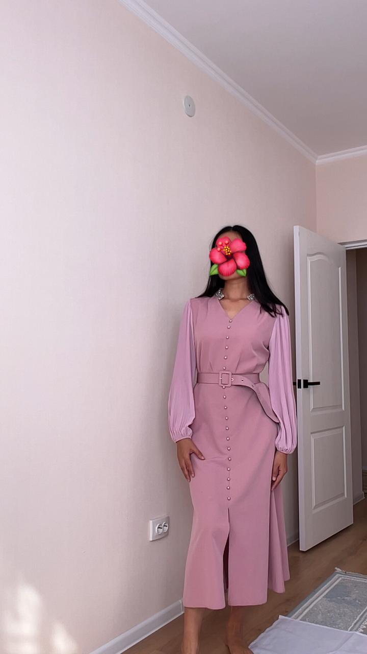 Розовые платья