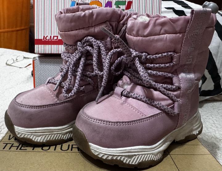 Зимние сапоги для девочки