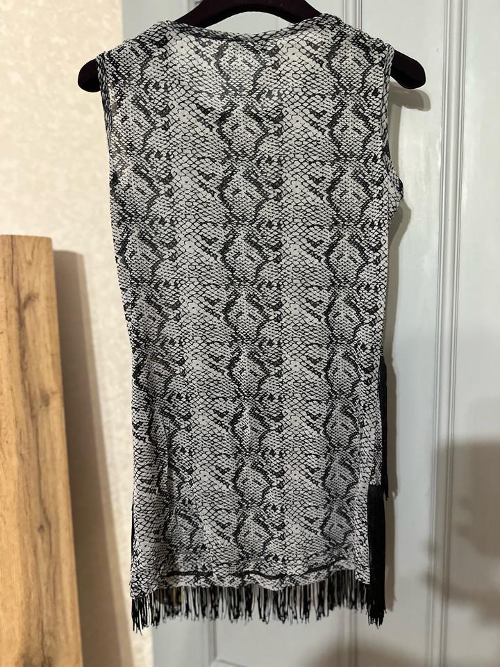 Топ с бахромой