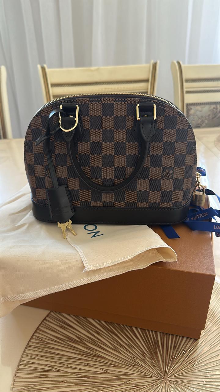 Сумка Louis Vuitton Alma bb