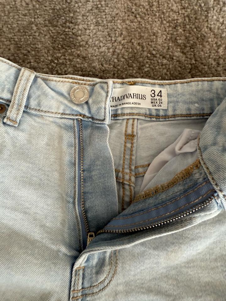 Шорты от Stradivarius