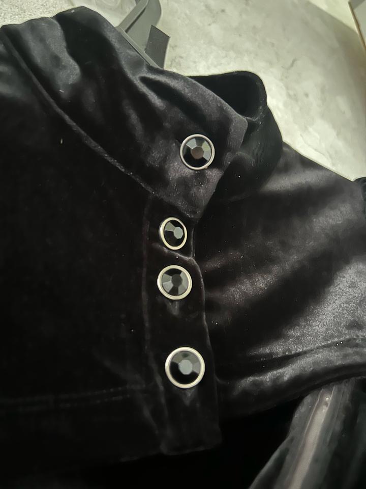 Черное мини платье с болеро