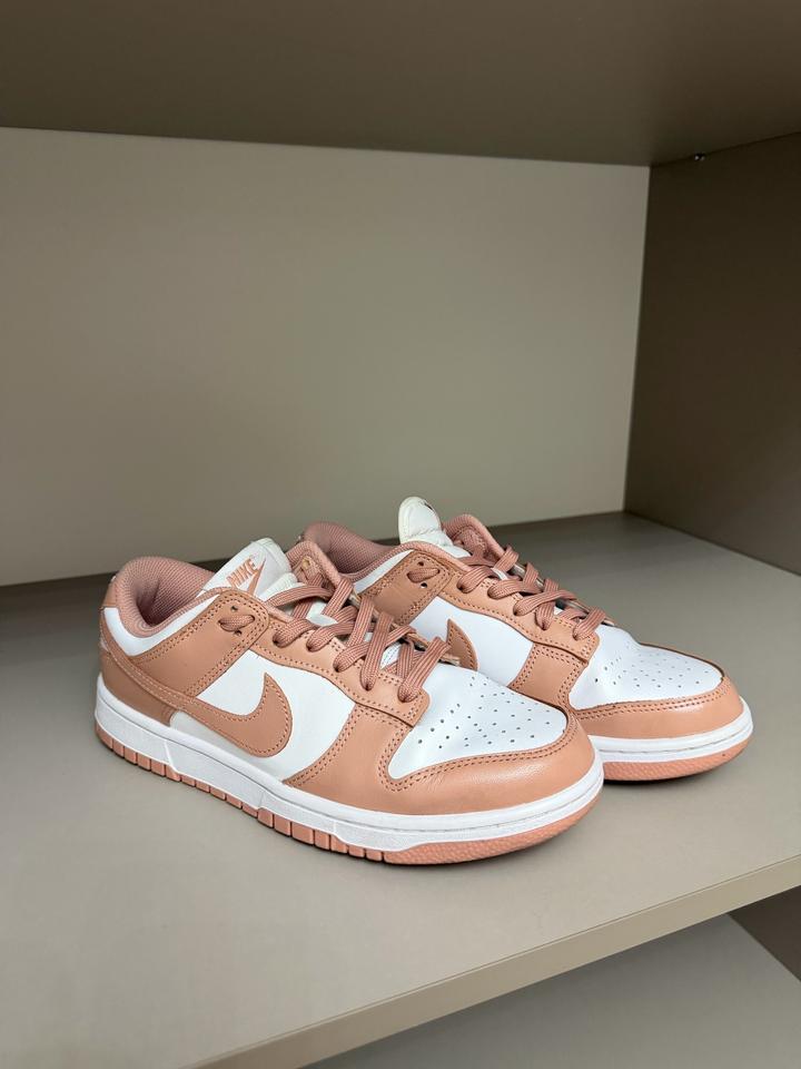 Оригинальные кроссовки Nike