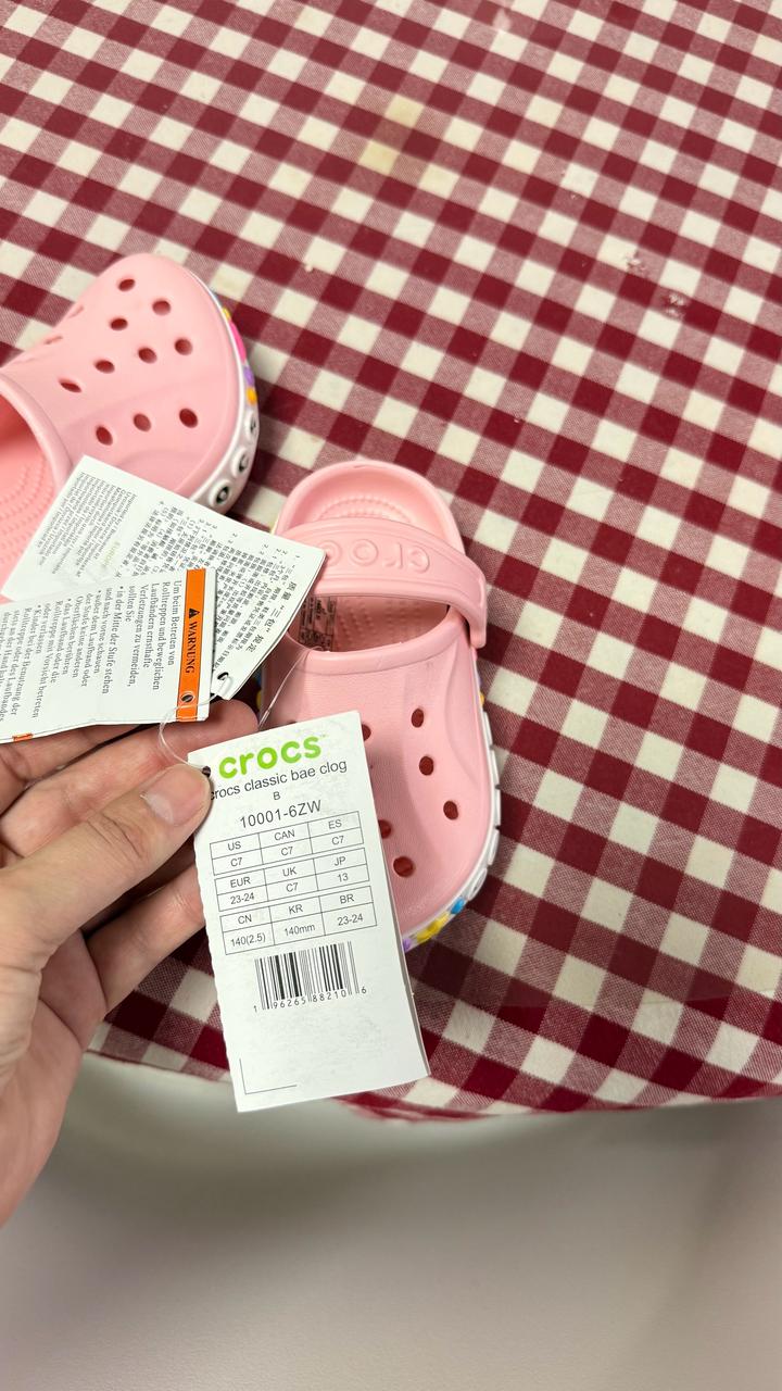 Продам кроксы