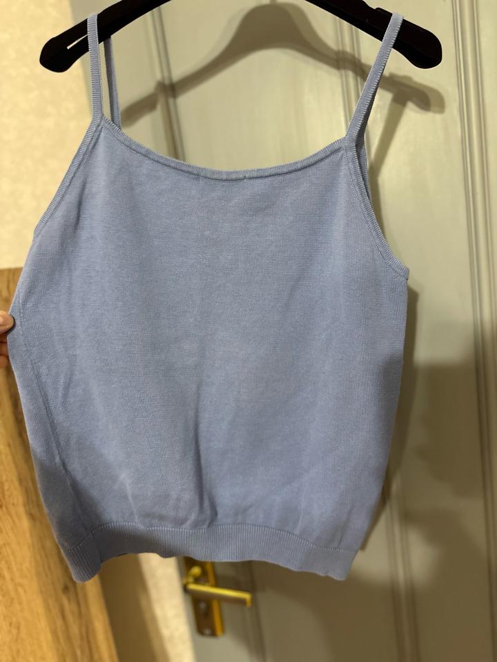 Нежный трикотажный топ в оттенке baby blue 💙