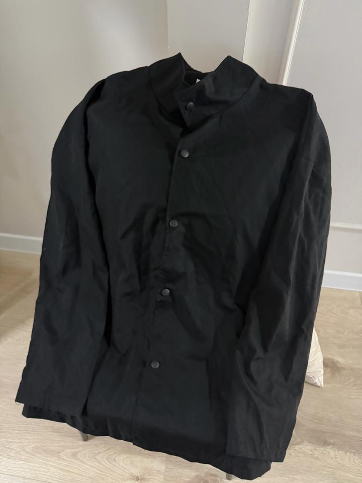 Рубашка черная полиэстер