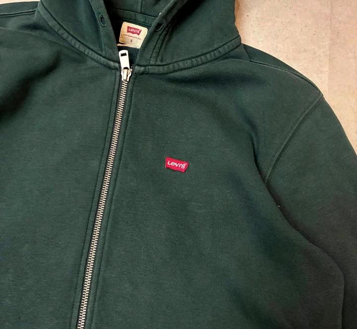 Levi's зипка