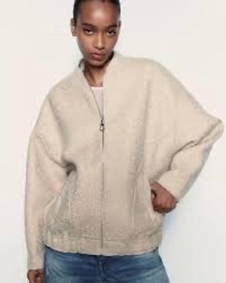 Бомбер бежевый Zara