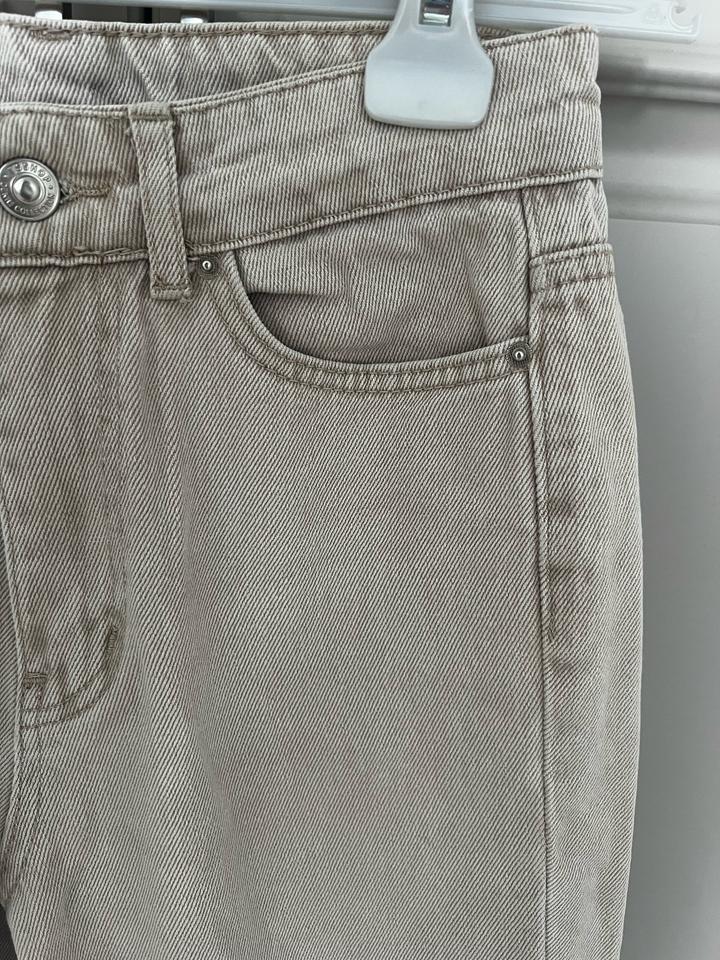 Новые джинсы